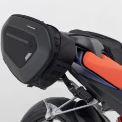 Juego De Alforjas PRO BLAZE Con Soportes Aprilia Tuono-RS 660